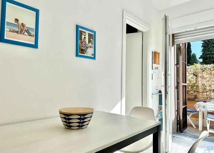 Hostdomus - Casa Arianna * Finale Ligure