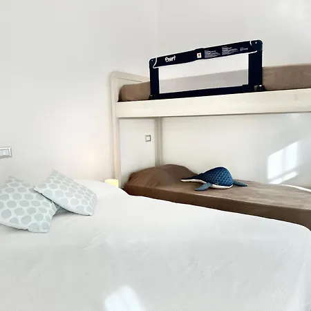 Hostdomus - Casa Arianna * 菲纳莱利古雷