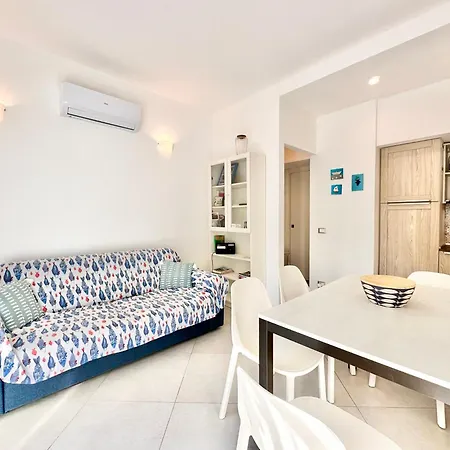 Hostdomus - Casa Arianna * Finale Ligure