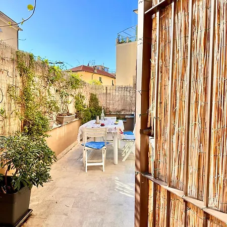 Hostdomus - Casa Arianna * Finale Ligure