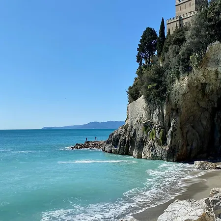 Hostdomus - Casa Arianna * Finale Ligure