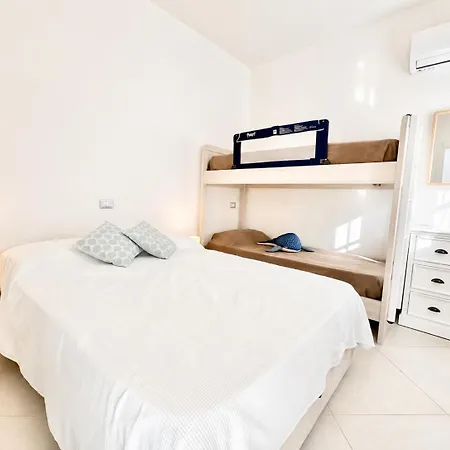Appartement Hostdomus - Casa Arianna *